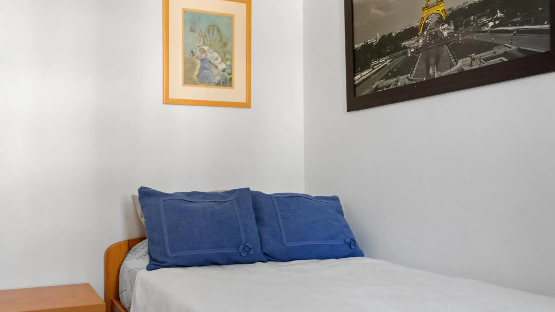 Marbella Real Seaside Apartment Spain