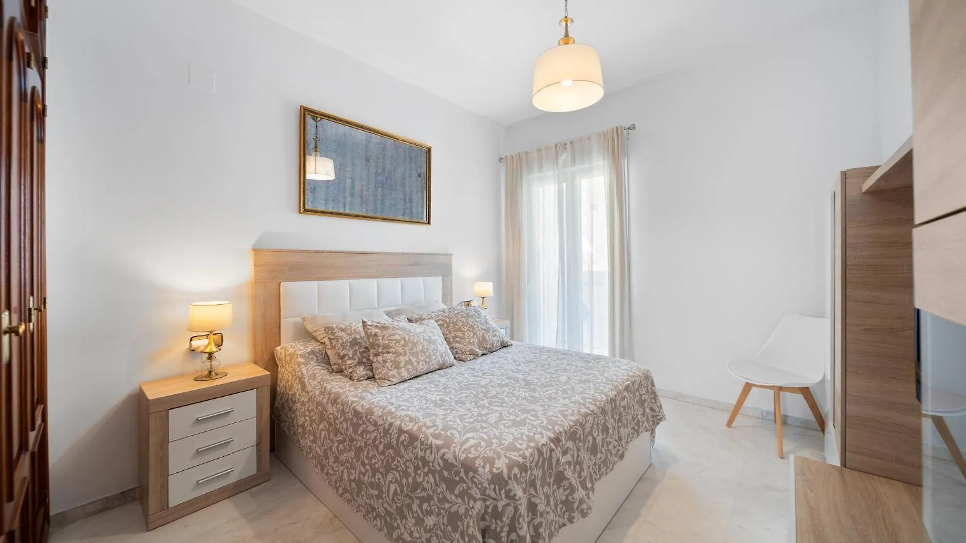 Marbella Real Seaside Apartment