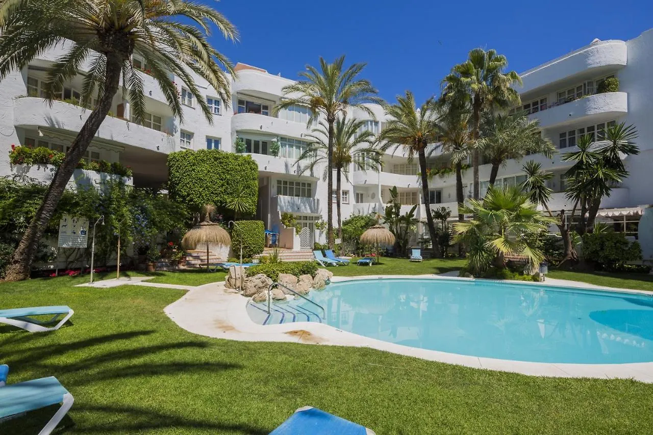Marbella Real Seaside Apartamento