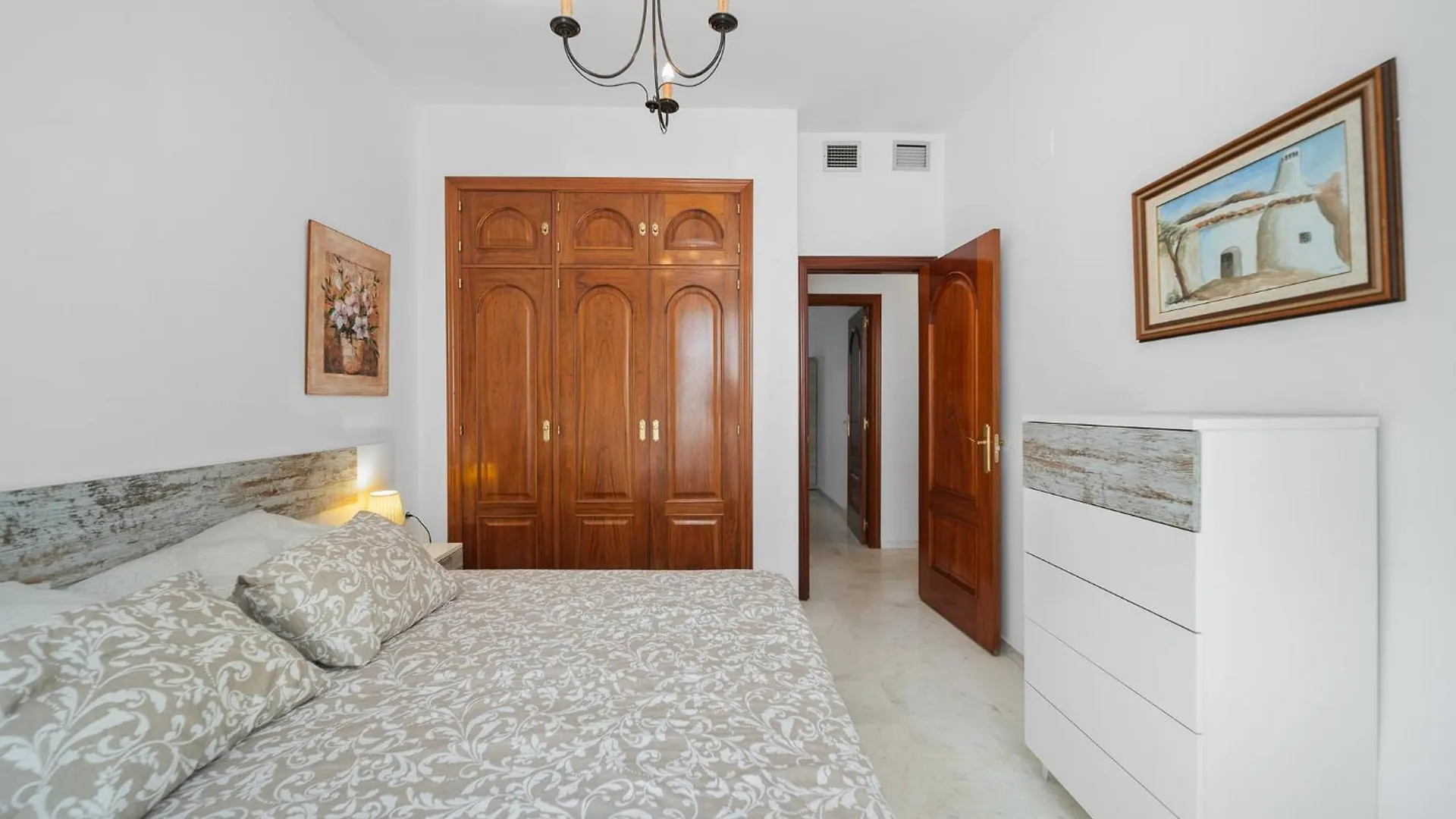 Marbella Real Seaside Apartamento