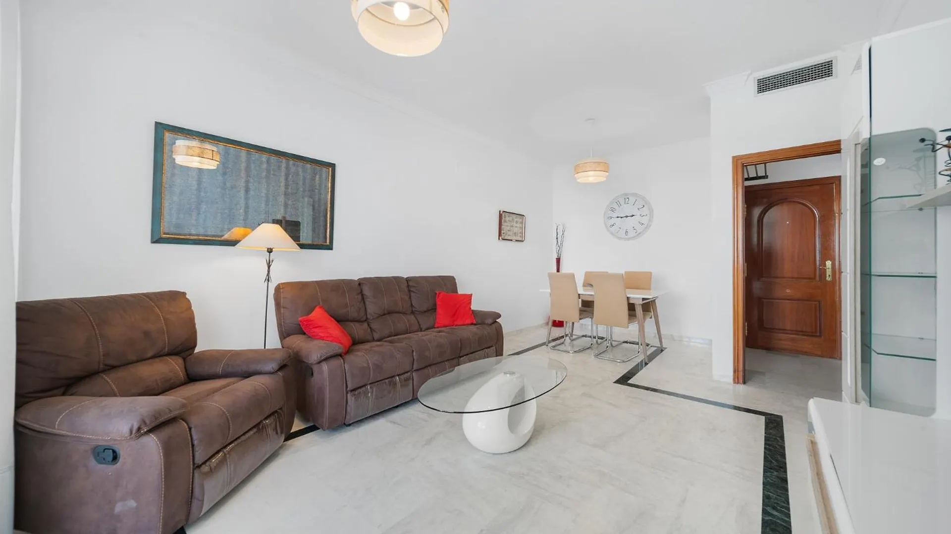 Marbella Real Seaside Apartamento
